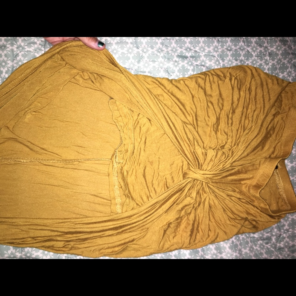 Golden yellow side slit skirt